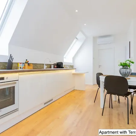 Stylish In The Centre Apartamento