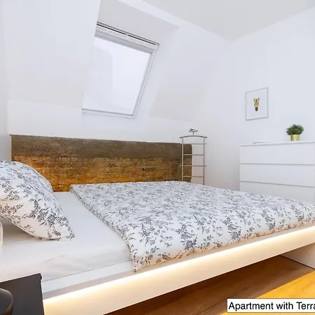 Apartamento Stylish In The Centre Bratislava