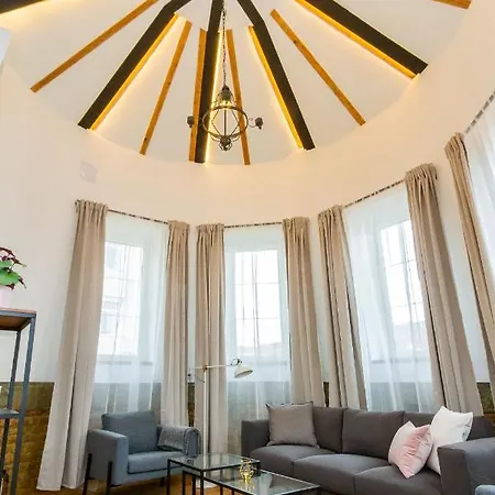 Stylish In The Centre Apartamento